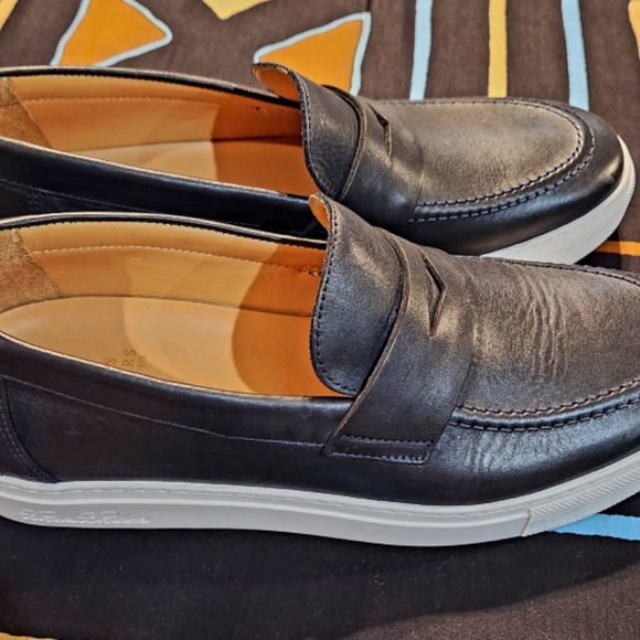 BROOKS BROTHERS Navy Casual Leather Loafers display picture 1